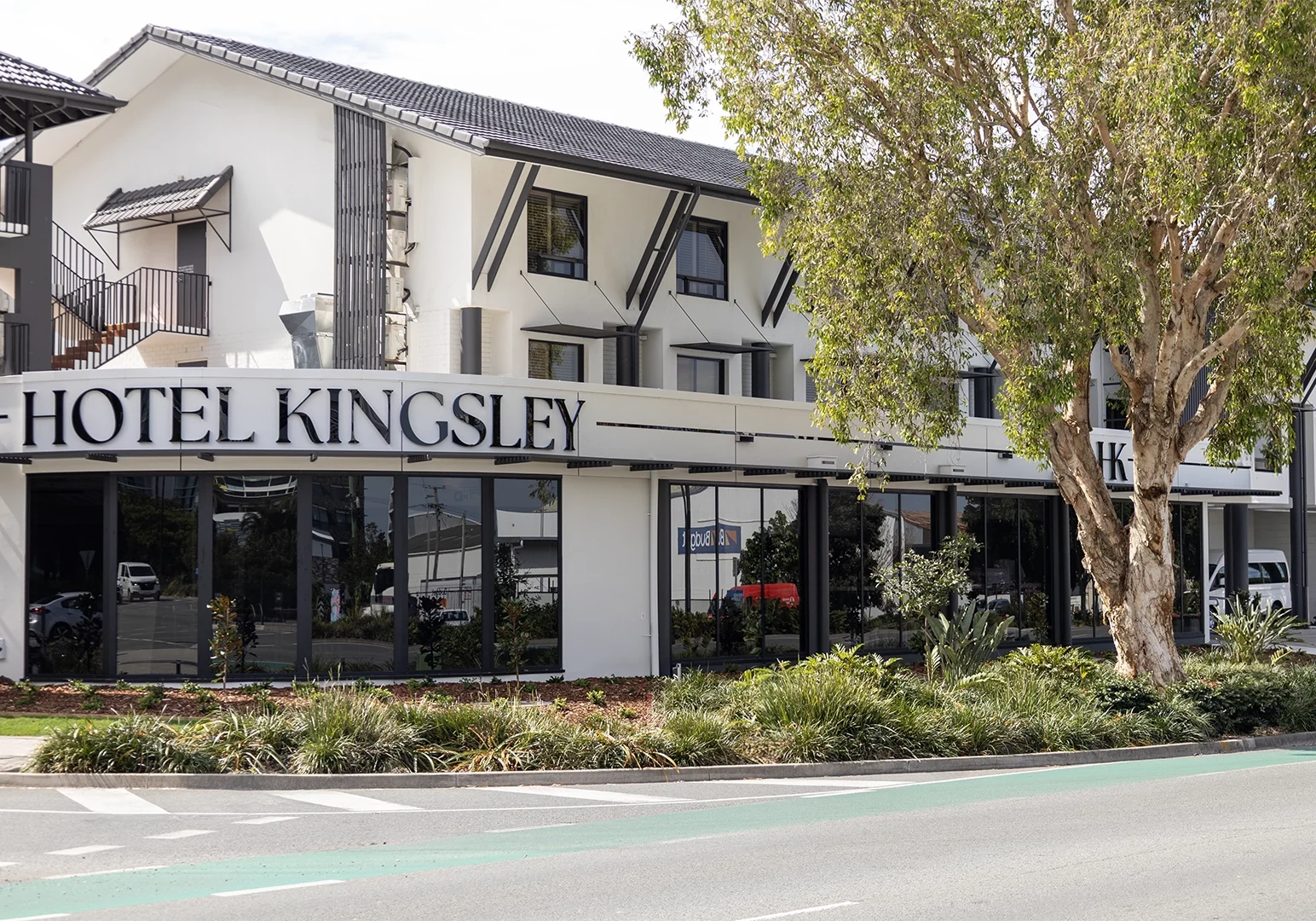 Hotel-Kingsley-Kingsford-Restaurant
